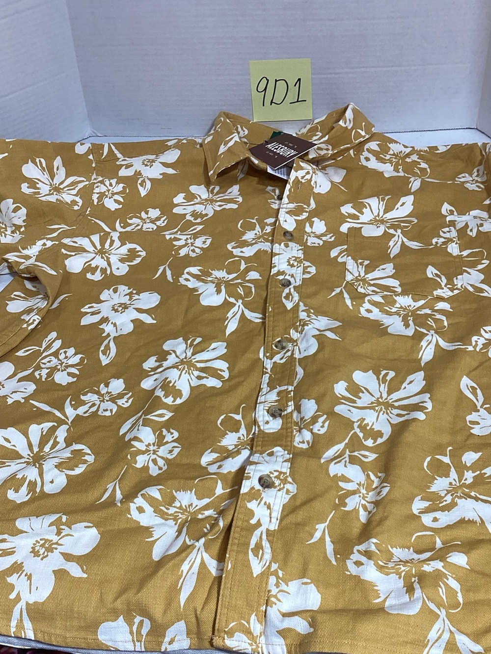 Men's Floral Short-Sleeve Button-Down Shirt in Mustard Yellow